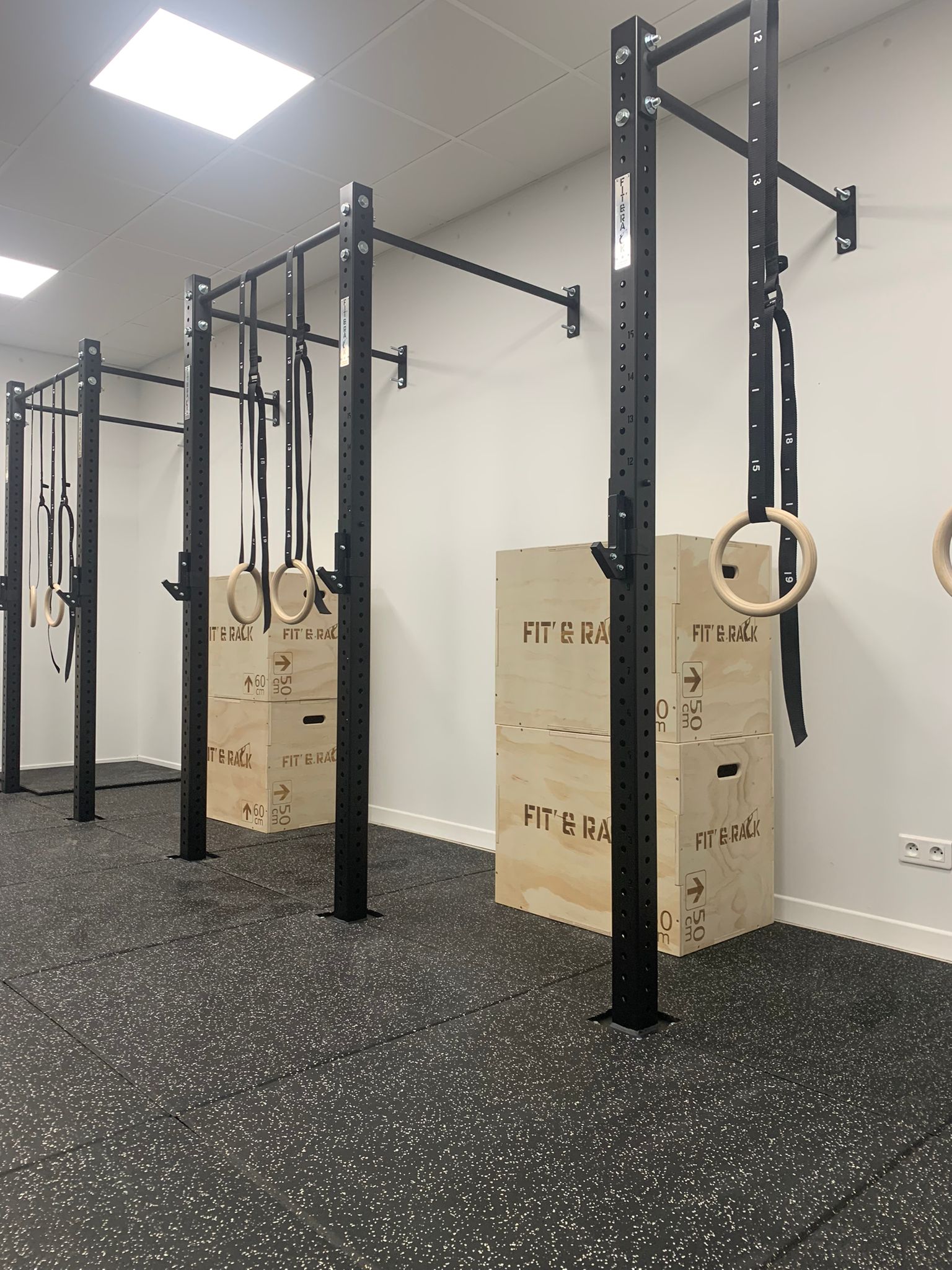 WhatsApggp Image 2025-11-11 at 22.17.41